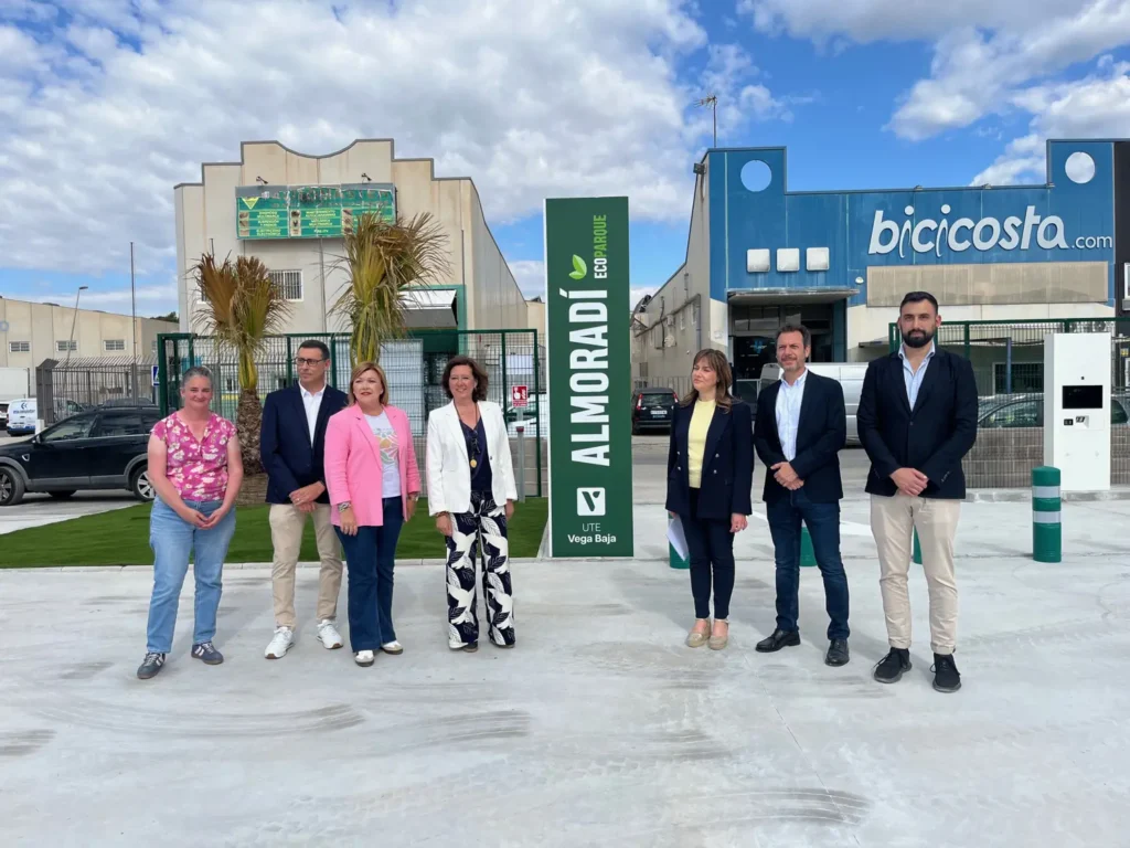 Almoradí estrena ecoparque fijo