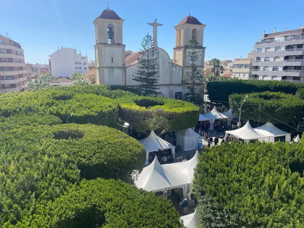 EL AYUNTAMIENTO DE ALMORADÍ DESTINA 200.000 EUROS A UNA NUEVA EDICIÓN DEL BONO CONSUMO PARA IMPULSAR EL COMERCIO LOCAL ESTE OTOÑO