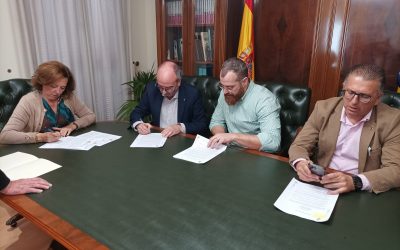 EL AYUNTAMIENTO DE ALMORADÍ FIRMA UN CONVENIO PARA LA INTEGRACIÓN LABORAL DE USUARIOS DE “ADA”
