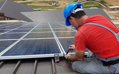 FORMACIÓN EN MONTAJE Y MANTENIMIENTO DE INSTALACIONES SOLARES FOTOVOLTAICAS