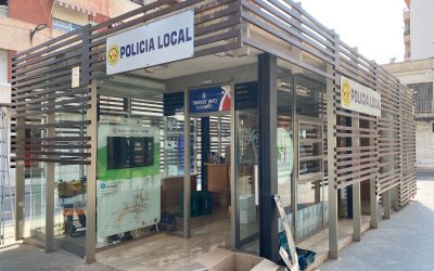 NUEVO RETÉN DE LA POLICÍA LOCAL DE ALMORADÍ EN LA PLAZA DE LA CONSTITUCIÓN