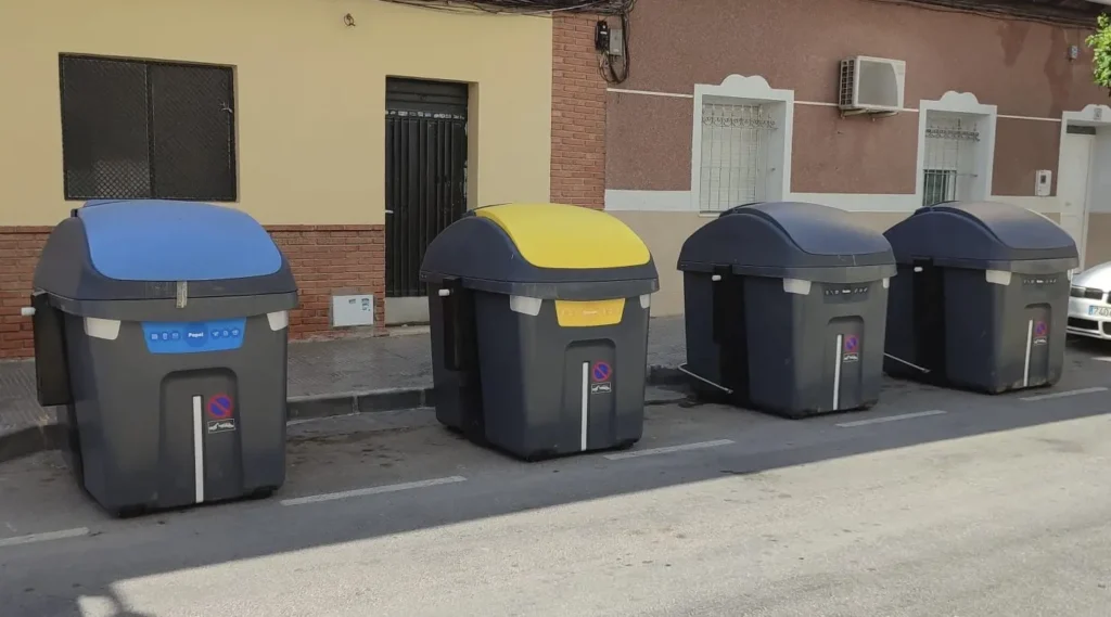 Almoradí monitoriza la implantación de los nuevos contenedores de RSU para mejorar la eficacia del servicio