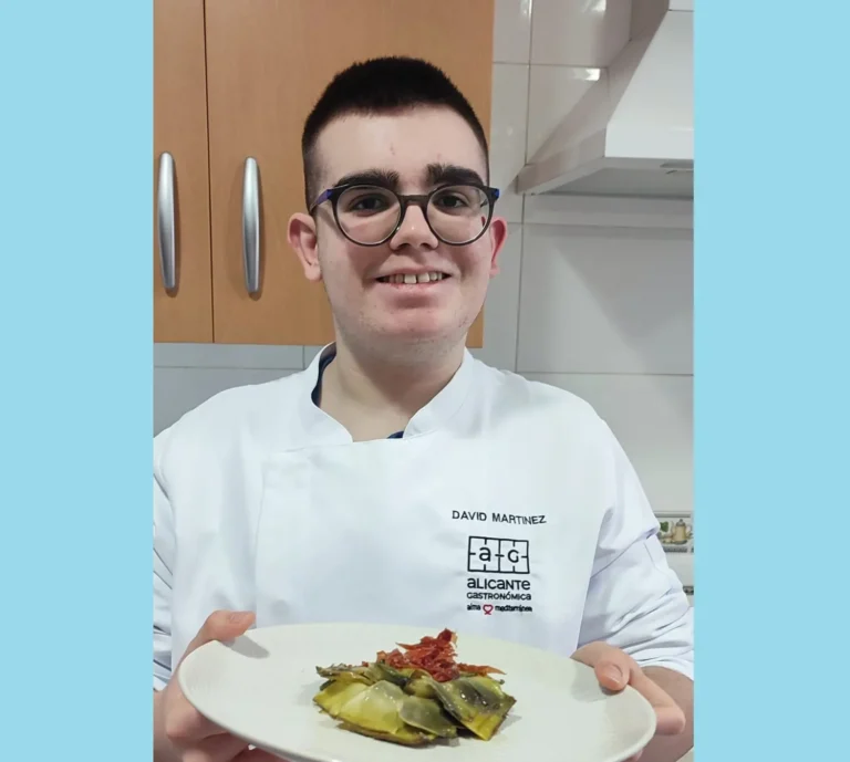 DAVID MARTÍNEZ: UNA VOZ INSPIRADORA DE INCLUSIÓN Y GASTRONOMÍA ABRIRÁ EL XI CONGRESO NACIONAL DE LA ALCACHOFA DE ALMORADÍ