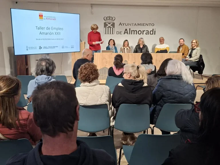 𝐀𝐑𝐑𝐀𝐍𝐂𝐀 𝐄𝐋 𝐓𝐀𝐋𝐋𝐄𝐑 𝐃𝐄 𝐄𝐌𝐏𝐋𝐄𝐎 𝐀𝐌𝐀𝐑𝐈𝐎𝐍 XXII 𝐃𝐄 𝐀𝐋𝐌𝐎𝐑𝐀𝐃𝐈́